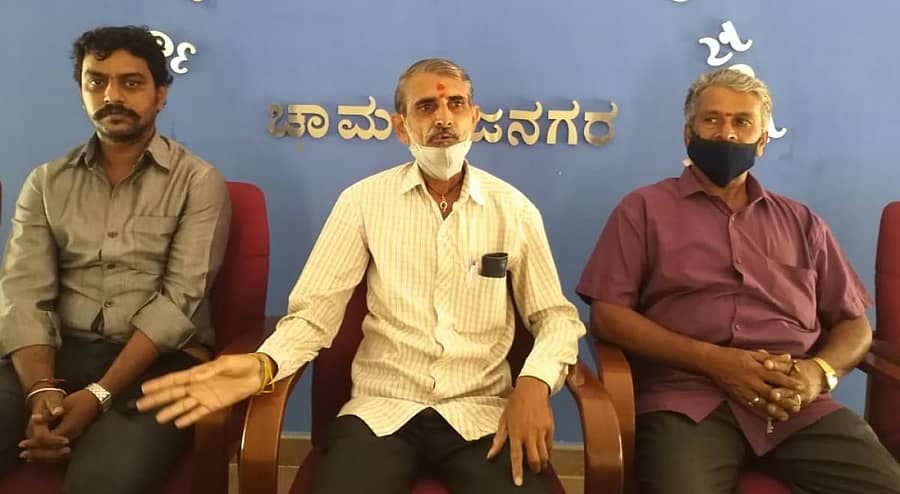 ಪತ್ರಿಕಾಗೋಷ್ಠಿಯಲ್ಲಿ ಹೊಮ್ಮ ಮಂಜುನಾಥ್ ಅವರು ಮಾತನಾಡಿದರು