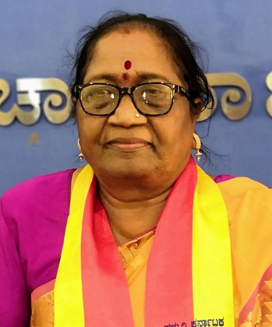 ಡಾ.ಸರಸ್ವತಿ ಚಿಮ್ಮಲಗಿ