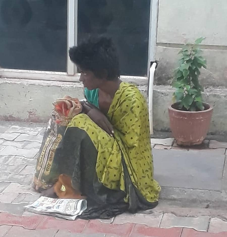 ಬೀದರ್‌ನ ನ್ಯೂ ಆದರ್ಶ ಕಾಲೊನಿಯಲ್ಲಿ ಅಲೆದಾಡುತ್ತಿದ್ದ ಮಾನಸಿಕ ಅಸ್ವಸ್ಥ ಮಹಿಳೆಯನ್ನು ಧಾರವಾಡದ ಡಿಮಾನ್ಸ್‌ಗೆ ಕಳಿಸಲಾಗಿದೆ