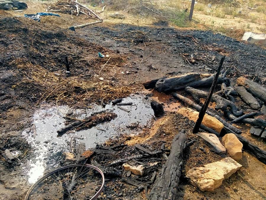 ಚಳ್ಳಕೆರೆ ತಾಲ್ಲೂಕಿನ ಕುರುಡಿಹಳ್ಳಿ ಲಂಬಾಣಿಹಟ್ಟಿಯಲ್ಲಿ ಸೋಮವಾರ ಆಕಸ್ಮಿಕ ಬೆಂಕಿ ತಗುಲಿ ಹುಲ್ಲಿನ ಬಣವೆ ಭಸ್ಮವಾಗಿದೆ.