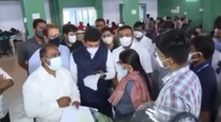 ವಾರ್ ರೂಂ ಚಿತ್ರ