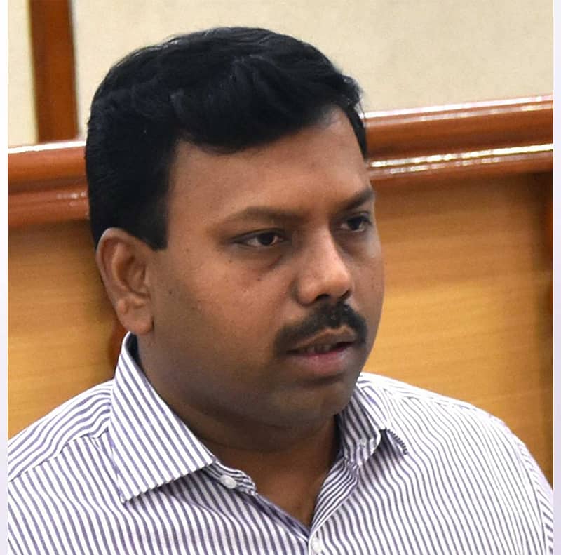 ಜಿಲ್ಲಾಧಿಕಾರಿ ಆರ್.ವೆಂಕಟೇಶಕುಮಾರ್