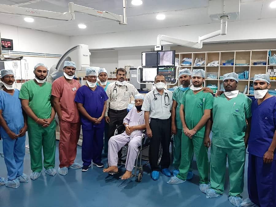ಅಪಾಯಕಾರಿ ಹೃದಯರೋಗದಿಂದ ಬಳಲುತ್ತಿದ್ದ ಚನ್ನಗಿರಿಯ ಶಾಂತವೀರಪ್ಪ ಅವರನ್ನು ರೊಟೇಶನಲ್ ಆಥೆರೆಕ್ಟಮಿ ಚಿಕಿತ್ಸೆ ಮೂಲಕ ಗುಣಪಡಿಸಿದ ಎಸ್‍ಎಸ್ ನಾರಾಯಣ ಹಾರ್ಟ್ ಸೆಂಟರ್‌ನ ವೈದ್ಯರ ತಂಡ