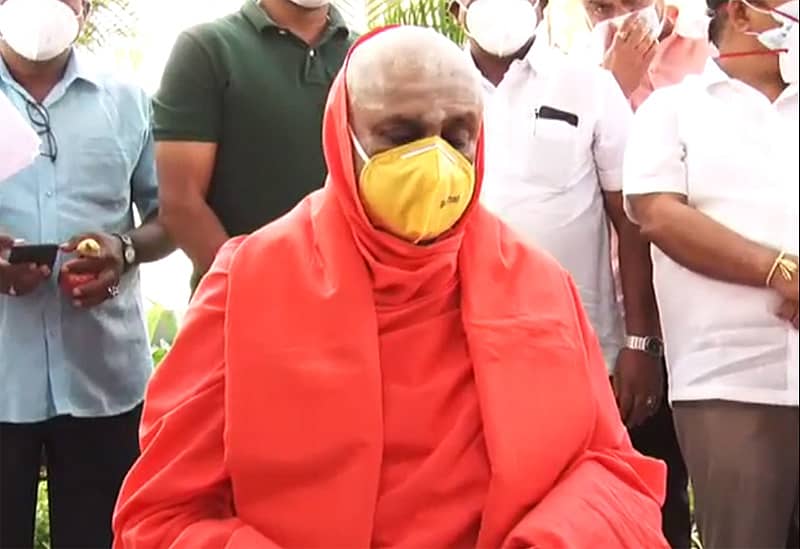 ಸುತ್ತೂರು ಮಠದ ಶಿವರಾತ್ರಿ ದೇಶಿಕೇಂದ್ರ ಸ್ವಾಮೀಜಿ