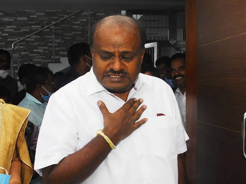 ಜೆಡಿಎಸ್ ಶಾಸಕಾಂಗ ಪಕ್ಷದ ನಾಯಕ ಎಚ್.ಡಿ. ಕುಮಾರಸ್ವಾಮಿ