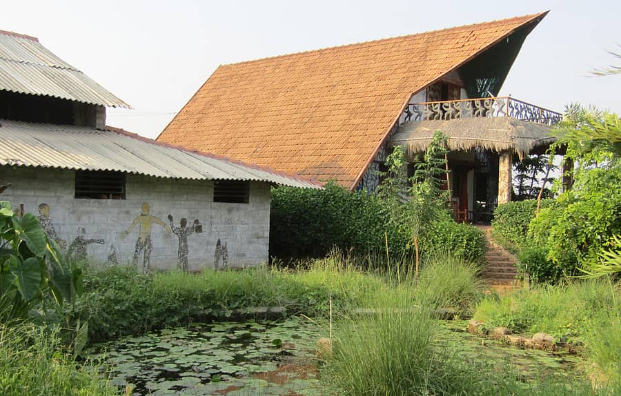 ಶಿಕಾರಿಪುರ ಪಟ್ಟಣದಲ್ಲಿರುವ ಗುಡಿ ಸಾಂಸ್ಕೃತಿಕ ಕೇಂದ್ರ