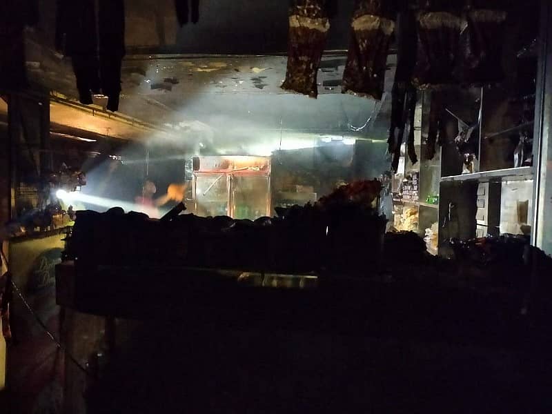 ಸಿಹಿ ತಿನಿಸು ಅಂಗಡಿಗೆ ಬೆಂಕಿ