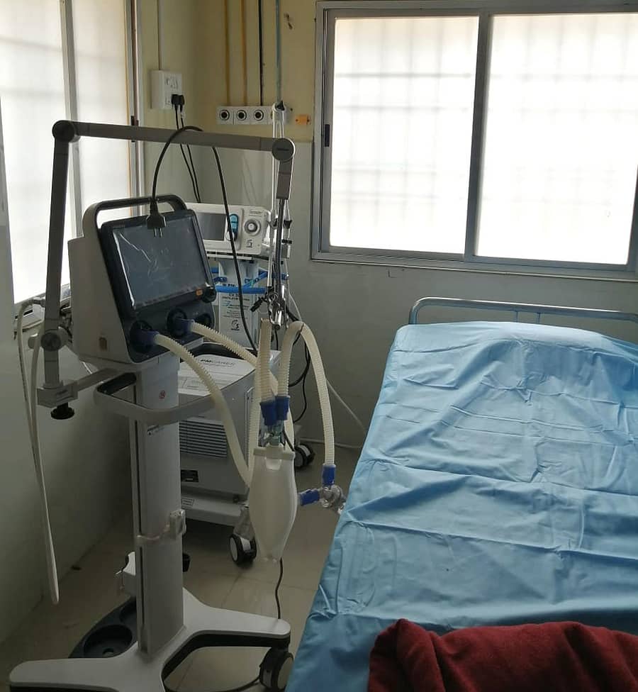 ಎನ್.ಆರ್.ಪುರ ತಾಲ್ಲೂಕು ಸಾರ್ವಜನಿಕ ಆಸ್ಪತ್ರೆಯಲ್ಲಿರುವ ವೆಂಟಿಲೇಟರ್