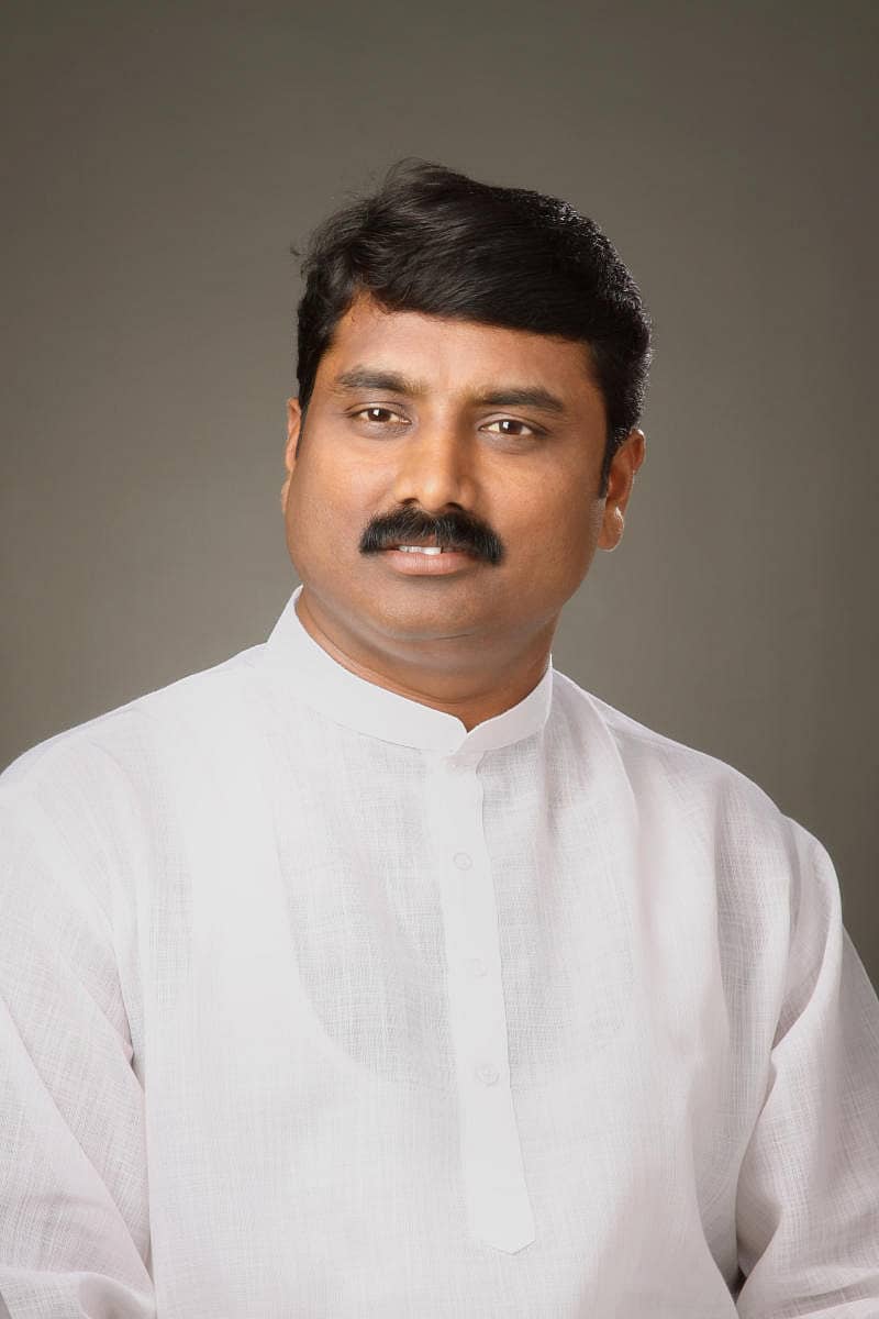 ಸಂಜಯ ಪಾಟೀಲ