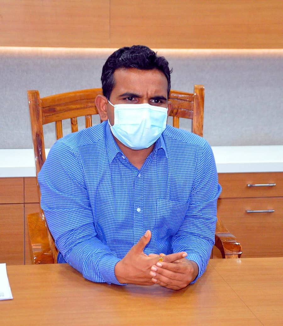 ವಿಕಾಸ್‌ ಕಿಶೋರ್ ಸುರಳ್ಕರ್