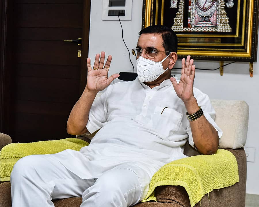 ಪ್ರಲ್ಹಾದ ಜೋಶಿ