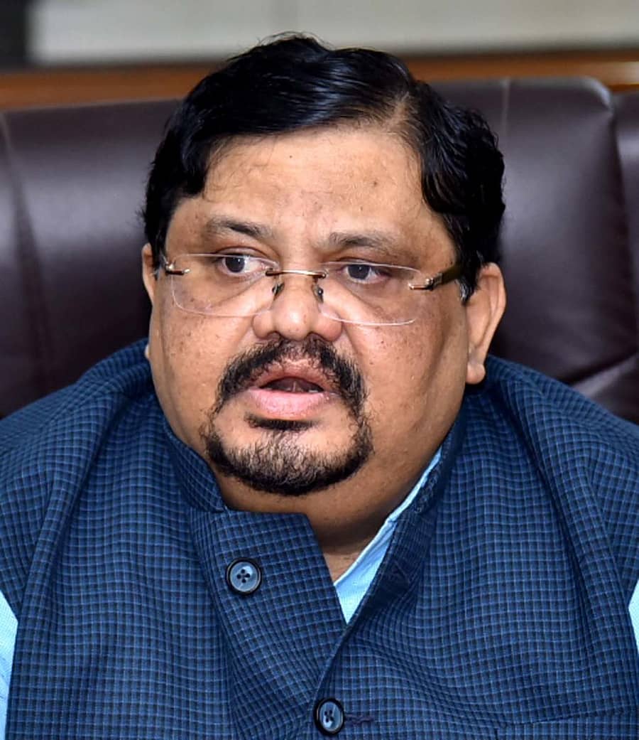 ಸಂಜಯ ಶೆಟ್ಟೆಣ್ಣವರ, ಜಿಲ್ಲಾಧಿಕಾರಿ