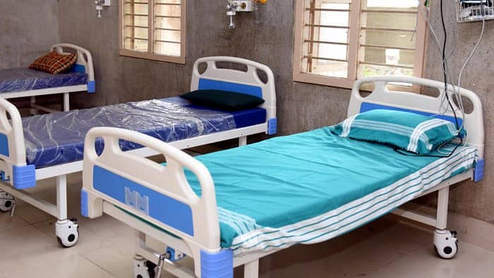 ಹಾಸಿಗೆಗಳನ್ನು ಆಸ್ಪತ್ರೆಗಳಿಗೆ ಬಿಟ್ಟುಕೊಡಲು ಬಿಬಿಎಂಪಿ ನಿರ್ಧಾರ