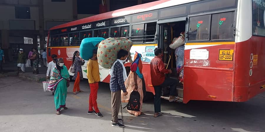 ಬಸ್ ಸಂಚಾರ ಆರಂಭ