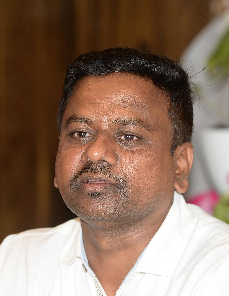 ಲಕ್ಷ್ಮೀಕಾಂತ್ ಬೋಮ್ಮನ್ನರ್