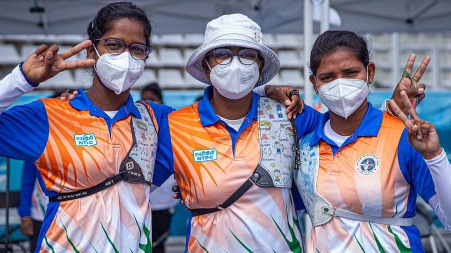 ಚಿನ್ನದ ಪದಕ ವಿಜೇತ ಭಾರತದ ಮಹಿಳಾ ಆರ್ಚರಿ ತಂಡ– ಸಾಯ್ ಮೀಡಿಯಾ ಟ್ವಿಟರ್ ಚಿತ್ರ