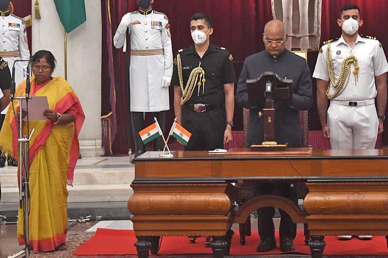 ಸಾಮಾಜಿಕ ನ್ಯಾಯ ಮತ್ತು ಸಬಲೀಕರಣ ಖಾತೆ ರಾಜ್ಯ ಸಚಿವೆಯಾಗಿ ಪ್ರಮಾಣ ವಚನ ಸ್ವೀಕರಿಸಿದ ಪ್ರತಿಮಾ ಭೌಮಿಕ್