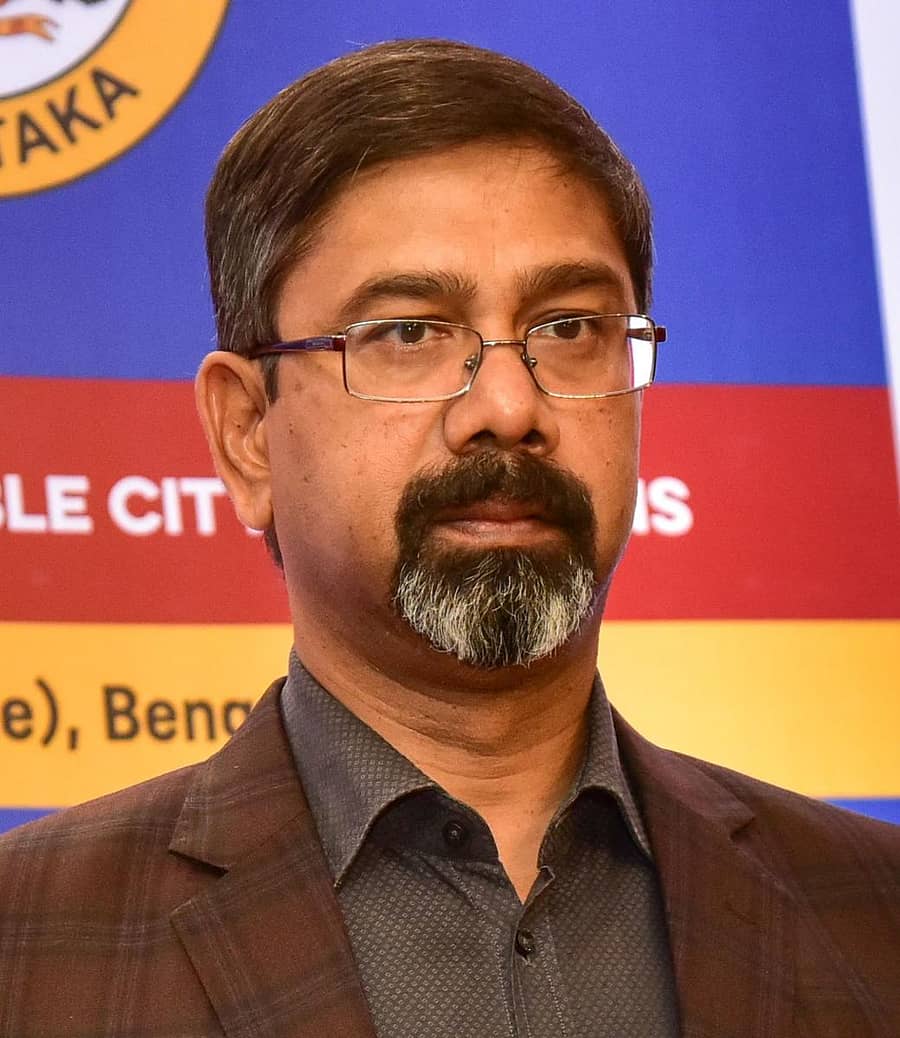 ಅಂಜುಂ ಪರ್ವೇಜ್