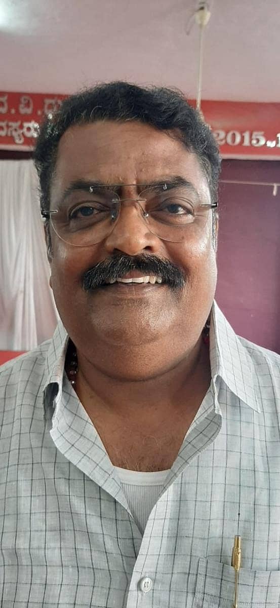 ರವೀಂದ್ರ ಲೋಣಿ