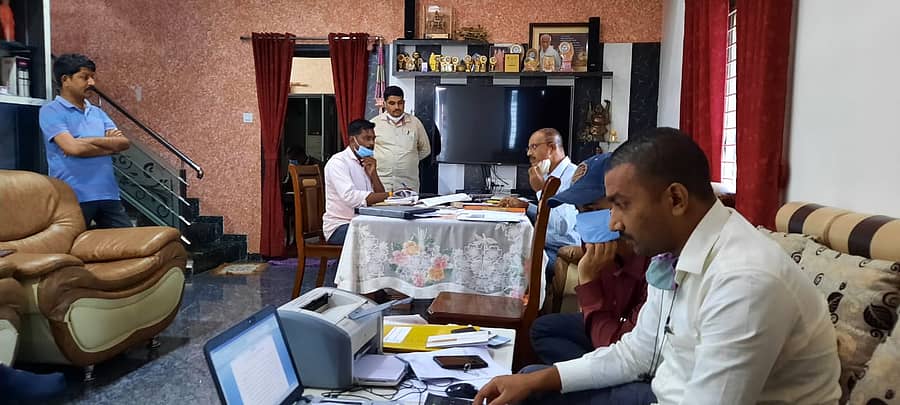ವಿಜಯಪುರ ನಗರದಲ್ಲಿ ಎಸಿಬಿ ತಂಡ ಪರಿಶೀಲನೆ