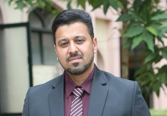 ಉಮರ್ ಇಸ್ಮಾಯಿಲ್ ಖಾನ್