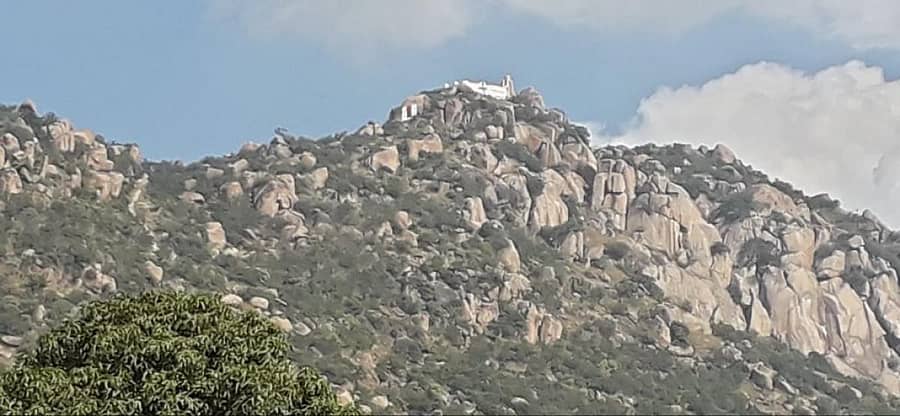 ಅರಸೀಕೆರೆ ಹೊರವಲಯದ ಮಾಲೇಕಲ್ ತಿರುಪತಿ ಶ್ರೀ ಲಕ್ಷ್ಮೀ ವೆಂಕಟರಮಣ ಸ್ವಾಮಿಯ ಬೆಟ್ಟ