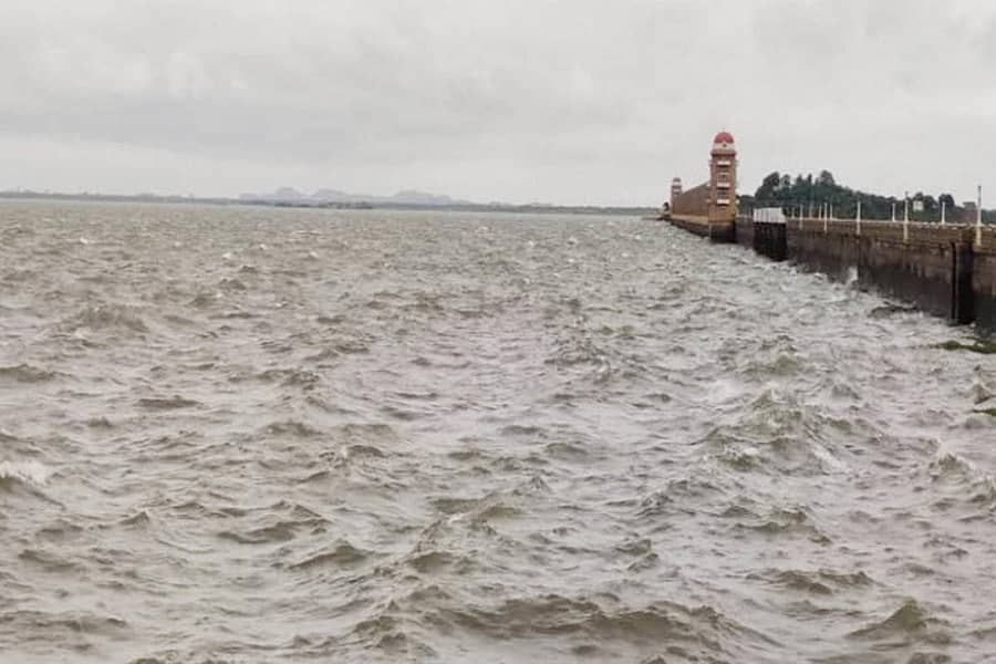 ಹೊಸಪೇಟೆ ಸಮೀಪದ ತುಂಗಭದ್ರಾ ಜಲಾಶಯ ತುಂಬುವ ಹಂತಕ್ಕೆ ಬಂದಿದೆ