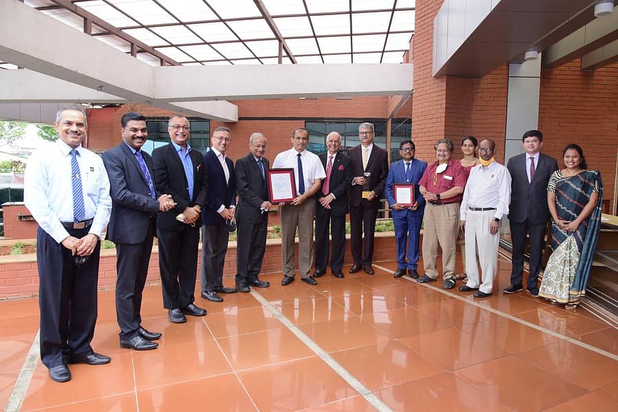 ಮಣಿಪಾಲದ ಕಸ್ತೂರಬಾ ಆಸ್ಪತ್ರೆಗೆ ಐಎಂಸಿ ರಾಮಕೃಷ್ಣ ಬಜಾಜ್ ರಾಷ್ಟ್ರೀಯ ಗುಣಮಟ್ಟ ಕಾರ್ಯಕ್ಷಮತೆ ಶ್ರೇಷ್ಠತೆ ಪ್ರಶಸ್ತಿ–2020 ಲಭಿಸಿದೆ.