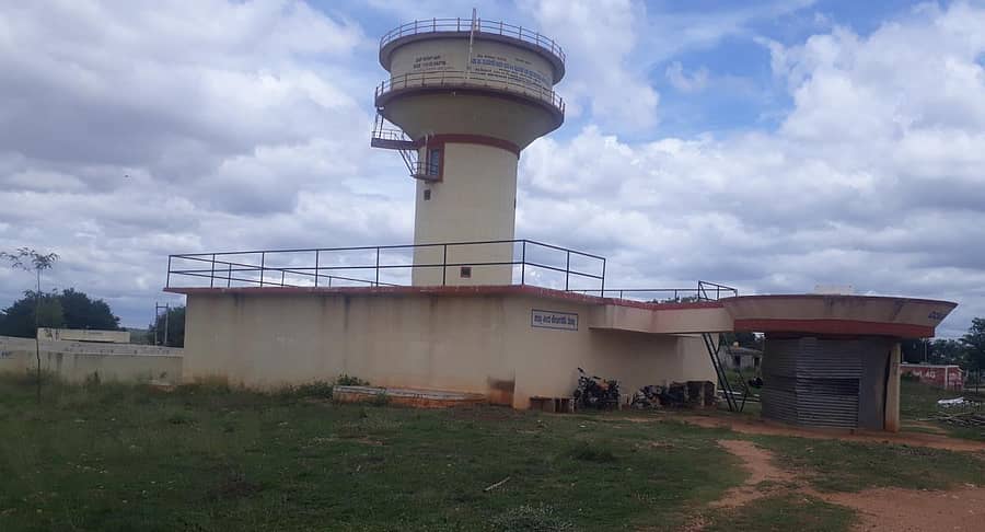 64 ಗ್ರಾಮಗಳಿಗೆ ಕುಡಿಯಲು ನೀರು ನೀಡಲು ನಿರ್ಮಿಸಿರುವ ಓವರ್ ಹೆಡ್ ಟ್ಯಾಂಕ್ ಮತ್ತು ಶುದ್ಧೀಕರಣ ಘಟಕ