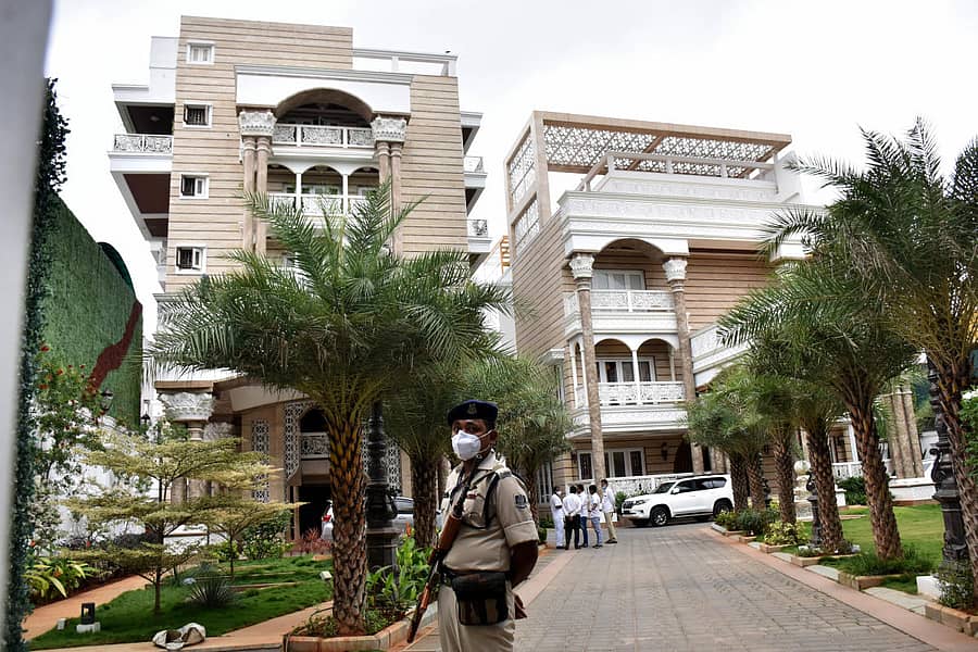 ಜಮೀರ್ ಅಹ್ಮದ್ ಖಾನ್ ಅವರ ಭವ್ಯ ಬಂಗಲೆ