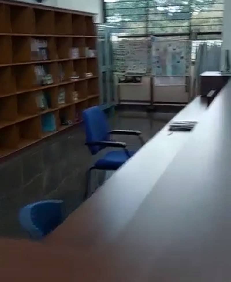 ಗ್ರಂಥಾಲಯ ವ್ಯವಸ್ಥೆ