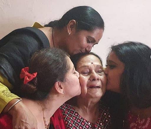 ಹಿರಿಯ ನಟಿ ಲೀಲಾವತಿ ಆರೋಗ್ಯ ವಿಚಾರಿಸಿದ ನಟಿ ಸುಧಾರಾಣಿ, ಶೃತಿ ಮತ್ತು ಮಾಳವಿಕಾ: ಸುಧಾರಾಣಿ ಇನ್‌ಸ್ಟಾ ಖಾತೆಯ ಚಿತ್ರ