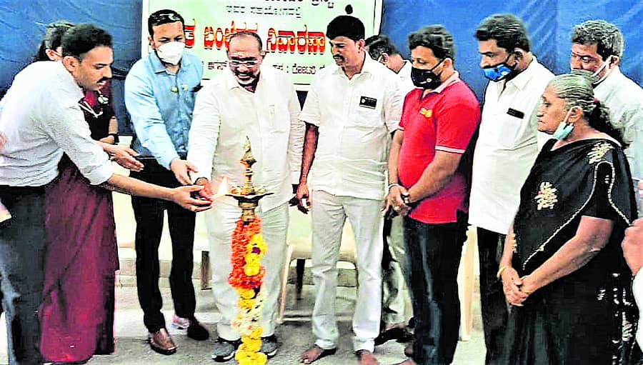 ರೋಟರಿ ಭವನದಲ್ಲಿ ನಡೆದ ಬಂಜೆತನ ತಪಾಸಣಾ ಶಿಬಿರವನ್ನು ರೋಟರಿ ಟ್ರಸ್ಟ್‌ ಅಧ್ಯಕ್ಷ ಎಂ.ಡಿ. ವಿಜಯದೇವು ಉದ್ಘಾಟಿಸಿದರು