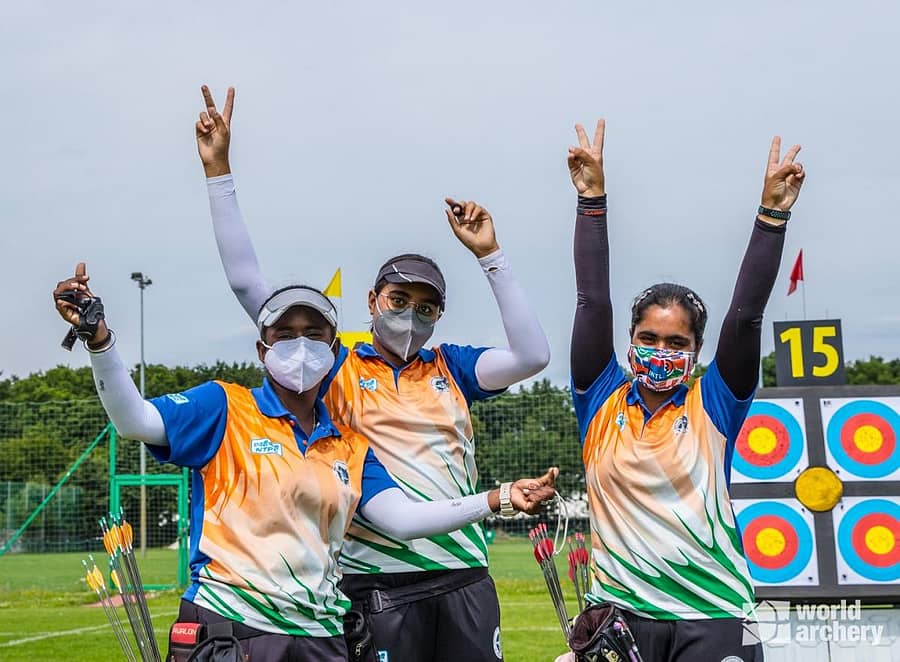 ಪ್ರಿಯಾ ಗುರ್ಜರ್, ಪರ್ಣೀತ್ ಕೌರ್ ಮತ್ತು ರಿಧು ಸೆಂಥಿಲ್ಕುಮಾರ್ ಅವರ ಸಂಭ್ರಮ –ಟ್ವಿಟರ್ ಚಿತ್ರ