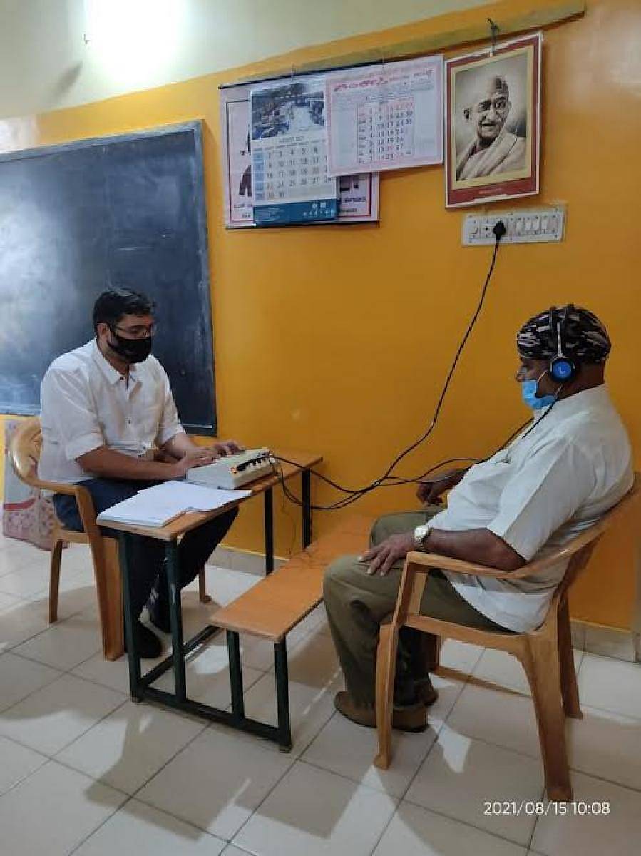 ಎಸ್.ಜಿ.ಎಸ್.ವಾಗ್ದೇವಿ ಸಂಸ್ಥೆಯ ವತಿಯಿಂದ ವಾಕ್ ಮತ್ತು ಶ್ರವಣ ಶಿಬಿರ ನಡೆಯಿತು.