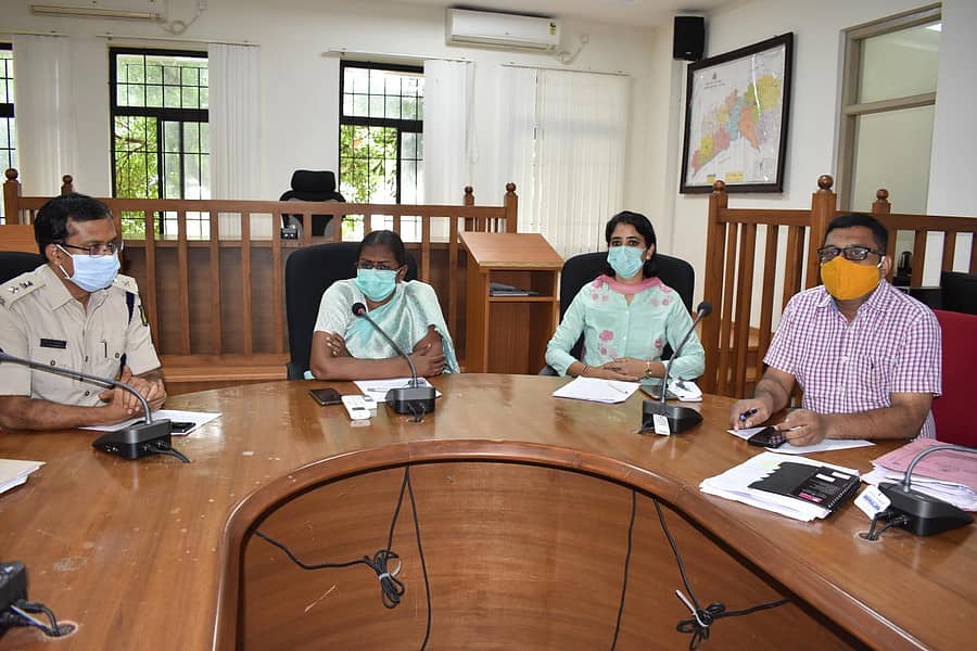 ಯಾದಗಿರಿ ಜಿಲ್ಲಾಧಿಕಾರಿ ಕಚೇರಿ ಸಭಾಂಗಣದಲ್ಲಿ ಮೊಹರಂ ಹಬ್ಬದ ಆಚರಣೆ ಕಾರಣ ಬುಧವಾರ ಏರ್ಪಡಿಸಿದ್ದ ಸಭೆಯಲ್ಲಿ ಜಿಲ್ಲಾಧಿಕಾರಿ ಡಾ.ರಾಗಪ್ರಿಯಾ ಆರ್. ಮಾತನಾಡಿದರು