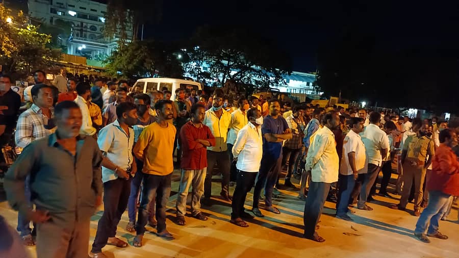 ಸಚಿವ ಆನಂದ್ ಸಿಂಗ್ ಅವರ ಸೋದರ ಅಳಿಯ ಸಂದೀಪ್ ಸಿಂಗ್ ಬಹಿರಂಗ ಕ್ಷಮೆಯಾಚಿಸಲು ವಾಲ್ಮೀಕಿ ಸಮಾಜ ಗಡುವು