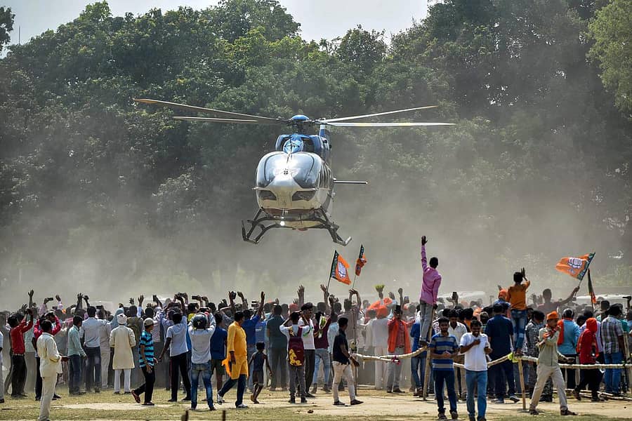 ಹುಬ್ಬಳ್ಳಿಯಿಂದ ವಿಶೇಷ ಹೆಲಿಕಾಪ್ಟರ್ ಮೂಲಕ ದಾವಣಗೆರೆಗೆ ತೆರಳಿದ ಅಮಿತ್ ಶಾ–ಸಂಗ್ರಹ ಚಿತ್ರ
