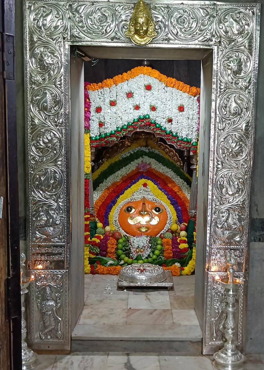 ಕೊಪ್ಪಳ ತಾಲ್ಲೂಕಿನ ಹುಲಿಗಿಯ ಹುಲಿಗೆಮ್ಮ ದೇವಿ