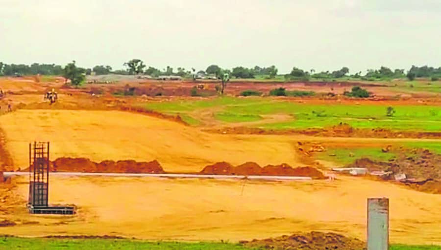 ಕೊಪ್ಪಳ ಜಿಲ್ಲೆಯ ಕುಕನೂರು ತಾಲ್ಲೂಕಿನ ಭಾನಾಪುರ ಹತ್ತಿರ ಆಟಿಗೆ ಕ್ಲಸ್ಟರ್‌ಗಾಗಿ ಮೀಸಲಿಟ್ಟ ಜಾಗದ ನೋಟ