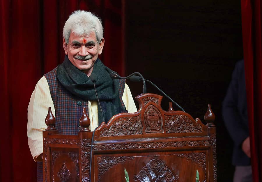 ಜಮ್ಮು-ಕಾಶ್ಮೀರ ಲೆಫ್ಟಿನಂಟ್ ಗವರ್ನರ್ ಮನೋಜ್ ಸಿನ್ಹಾ