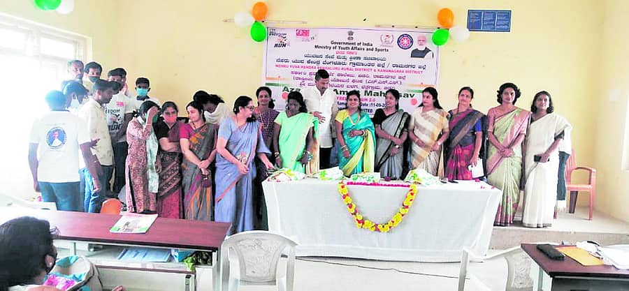 ಬಿಡದಿಯ ಸರ್ಕಾರಿ ಪ್ರಥಮದರ್ಜೆ ಕಾಲೇಜಿನಲ್ಲಿ ಫಿಟ್ ಇಂಡಿಯಾ ಫ್ರೀಡಂ ಆನ್ 2.0 ಕಾರ್ಯಕ್ರಮ ನಡೆಯಿತು
