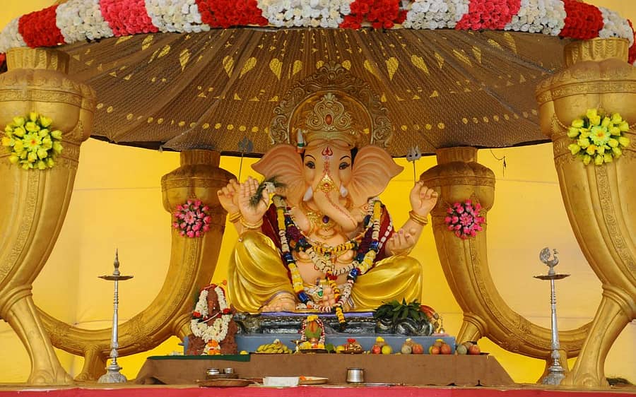 ವಿಜಯಪುರದ ಶ್ರೀ ಗಜಾನನ ಉತ್ಸವ ಮಹಾಮಂಡಳಿಯು ಶಿವಾಜಿ ಸರ್ಕಲ್ನಲ್ಲಿ ಪ್ರತಿಷ್ಠಾಪಿಸಿರುವ ಗಣೇಶ ಮೂರ್ತಿ–ಪ್ರಜಾವಾಣಿ ಚಿತ್ರ