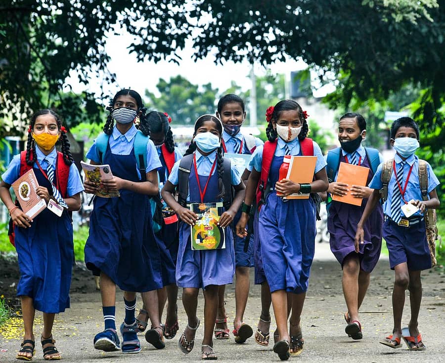 ಸರ್ಕಾರಿ ಶಾಲೆ ವಿದ್ಯಾರ್ಥಿಗಳು 
