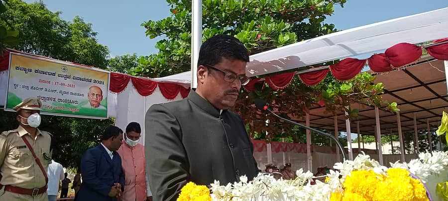 ಕಾರ್ಯಕ್ರಮದಲ್ಲಿ ಜಿಲ್ಲಾಧಿಕಾರಿ ಡಾ.ಬಿ.ಸಿ.ಸತೀಶ ಮಾತನಾಡಿದರು