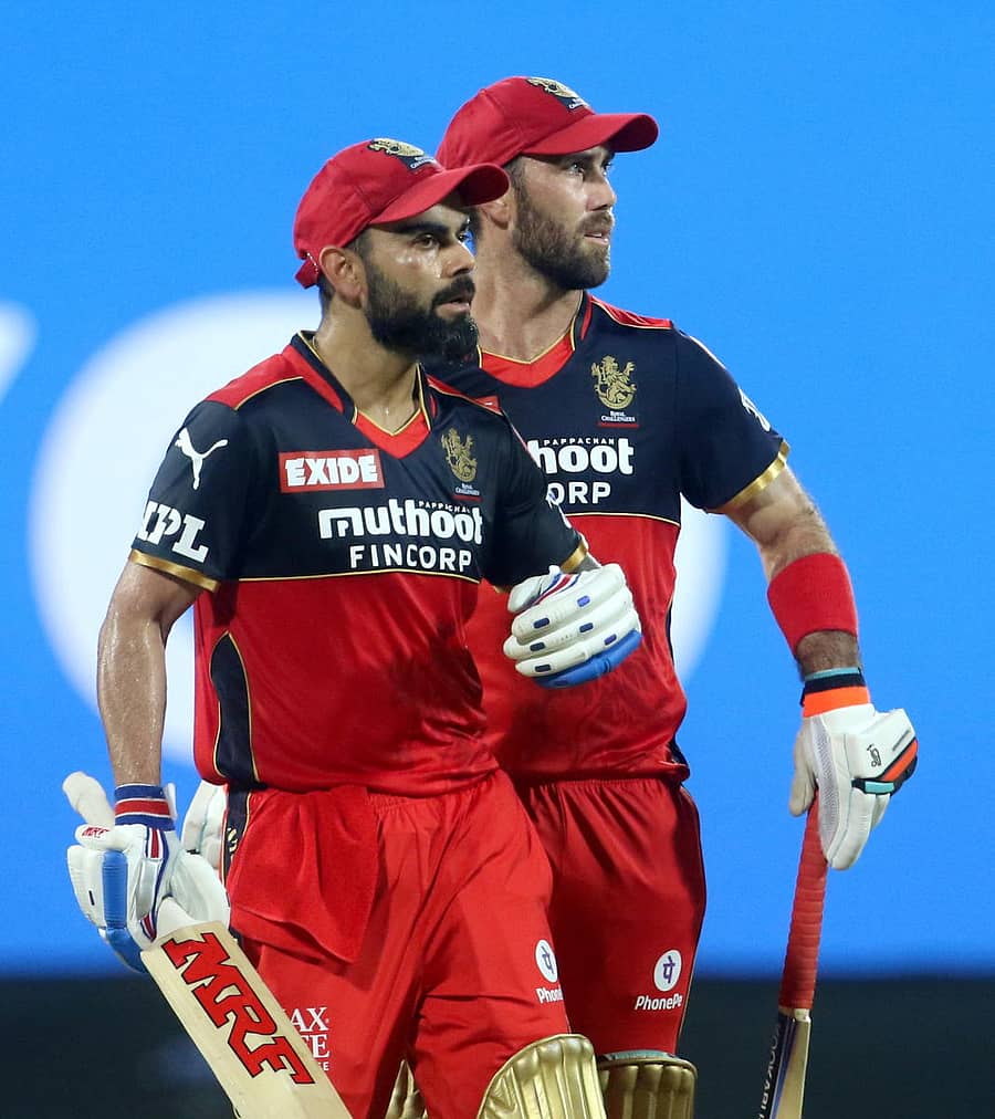 ವಿರಾಟ್ ಕೊಹ್ಲಿ ಮತ್ತು ಗ್ಲೆನ್ ಮ್ಯಾಕ್ಸ್ವೆಲ್