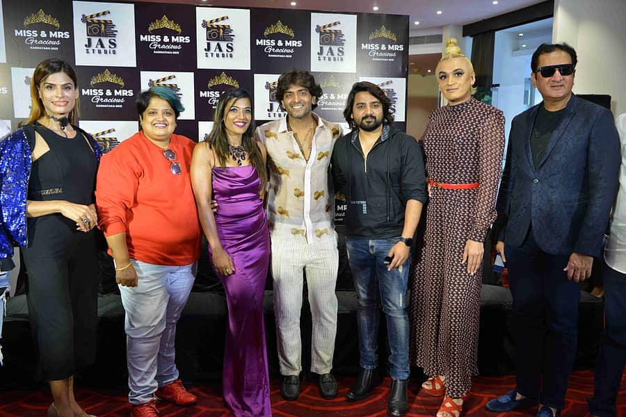 ಫ್ಯಾಷನ್‌ ಷೋದಲ್ಲಿ ತೀರ್ಪುಗಾರರು