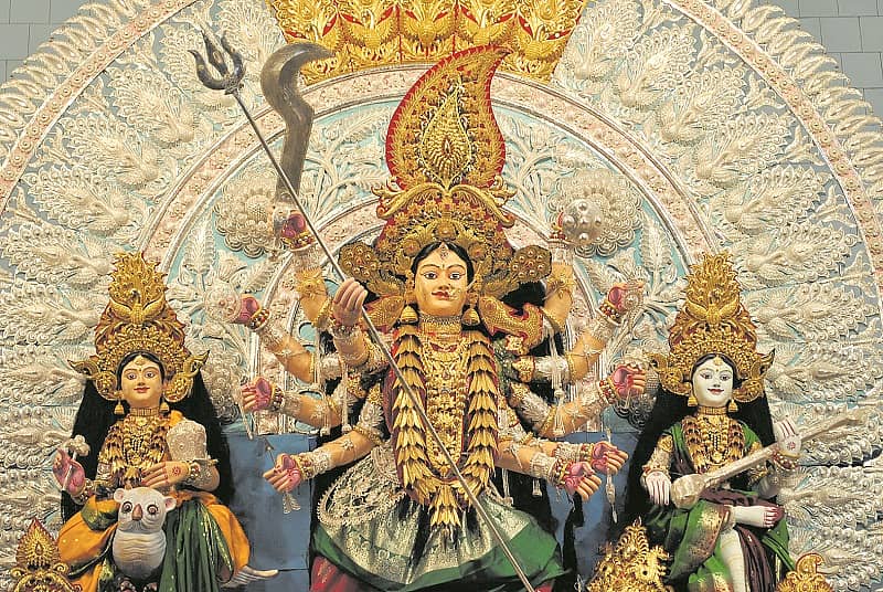 ಅಲಂಕಾರ ಭೂಷಿತೆ ದುರ್ಗೆ