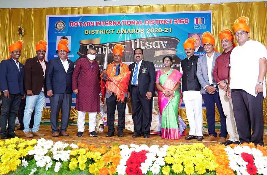 ರೋಟರಿ ಕ್ಲಬ್ ಆಫ್ ಬೀದರ್ ನ್ಯೂ ಸೆಂಚುರಿಯ ನಿಕಟಪೂರ್ವ ಅಧ್ಯಕ್ಷ ಸೂರ್ಯಕಾಂತ ರಾಮಶೆಟ್ಟಿ ಅವರಿಗೆ ಆಂಧ್ರಪ್ರದೇಶದ ನಂದ್ಯಾಳದಲ್ಲಿ ನಡೆದ ಸಮಾರಂಭದಲ್ಲಿ ರೋಟರಿ ಇಂಟರ್‍ನ್ಯಾಷನಲ್ ನಿರ್ದೇಶಕ ಮಹೇಶ ಕೋಟಬಾಗಿ ಅವರು ಫೈವ್ ಸ್ಟಾರ್ ಚಾಂಪಿಯನ್ ಪ್ರೆಸಿಡೆಂಟ್ ಪ್ರಶಸ್ತಿ ಪ್ರದಾನ ಮಾಡಿದರು. ರೋಟ್ರ್ಯಾಕ್ಟ್ ಕ್ಲಬ್ ಅಂತರರಾಷ್ಟ್ರೀಯ ಅಧ್ಯಕ್ಷ ರವಿ ವದಲಿಮನಿ, ರೋಟರಿ ಅಂತರರಾಷ್ಟ್ರೀಯ ಜಿಲ್ಲೆ 3160 ನಿಕಟಪೂರ್ವ ಗವರ್ನರ್ ಚಿನ್ನಪ್ಪ ರೆಡ್ಡಿ ಇದ್ದರು