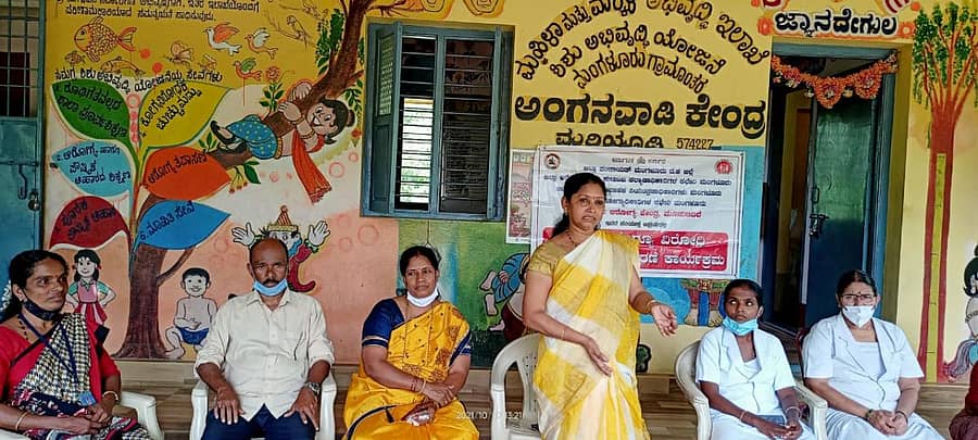 ಮೂಡುಬಿದಿರೆ ತಾಲ್ಲೂಕಿನ ಮರಿಯಾಡಿ ಅಂಗನವಾಡಿ ಕೇಂದ್ರದಲ್ಲಿ ಗುರುವಾರ ಡೆಂಗಿ ನಿರ್ಮೂಲನಾ ಸಪ್ತಾಹದ ಅಂಗವಾಗಿ ನಡೆದ ಜನಜಾಗೃತಿ ಕಾರ್ಯಕ್ರಮದಲ್ಲಿ ಅವರು ಮಾತನಾಡಿದರು.